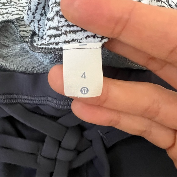Lululemon Knot Your Typical Tank Pebble Jacquard Size 4 - Picture 7 of 9